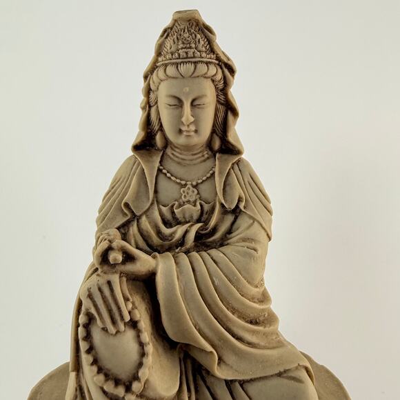 Kwan Yin Kanzeon Statue 7" Compassion Buddha Zen Serene Meditation Altar Peace - Picture 2 of 7